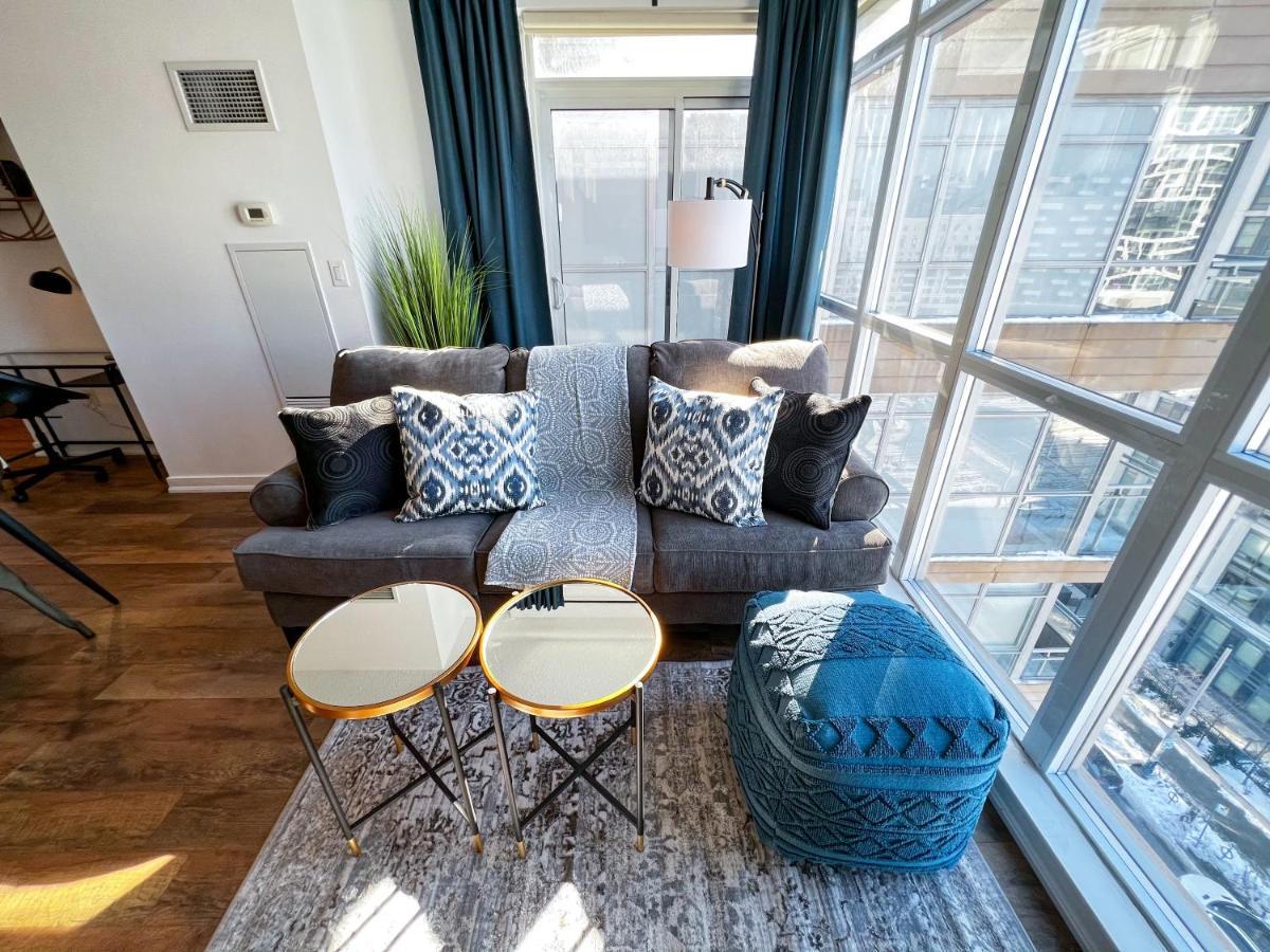 Simply Comfort. Elegant Apartments Dan Lecki Торонто Экстерьер фото